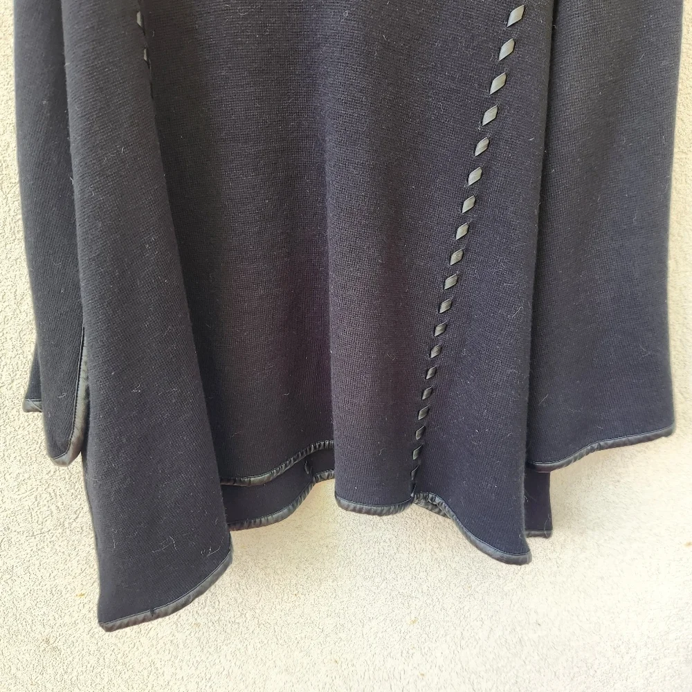 Patricia Nash Black Cape Elegant Outerwear - Picture 7 of 9